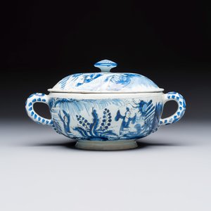 A blue and white Dutch Delft chinoiserie spiced wine bowl and cover — foto 4