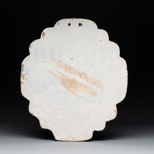 A blue and white Dutch Delft 'Crucifixion' plaque, 18th C. — photo 2