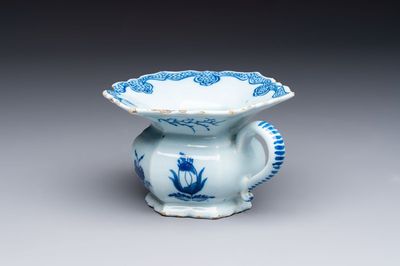 A blue and white Dutch Delft cuspidor or spittoon, 18th C.