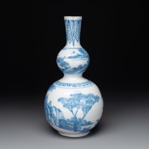 A blue and white Dutch Delft double gourd chinoiserie vase, 17th C. — 照片 2