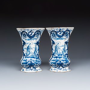 A blue and white Dutch Delft five-piece garniture — foto 2