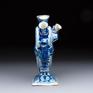 A blue and white Dutch Delft heart-shaped tulip vase, early 18th C. — photo 5