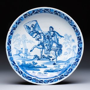 A blue and white Dutch Delft 'Julius Caesar' dish, after an engraving by Adriaen Collaert, early 18th C. — photo 1