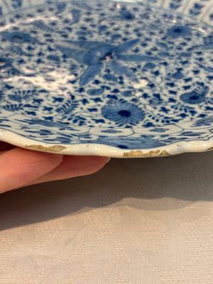 A blue and white Dutch Delft Kangxi-style strawberry strainer and stand, 18th C. — foto 6