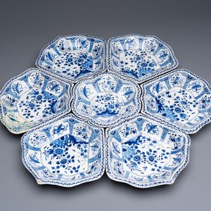 A blue and white Dutch Delft seven-piece sweetmeat dish set, 19th C. — photo 1