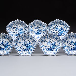 A blue and white Dutch Delft seven-piece sweetmeat dish set, 19th C. — photo 2