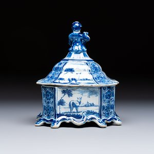 A blue and white Dutch Delft tobacco box and cover, 18th C. — foto 4