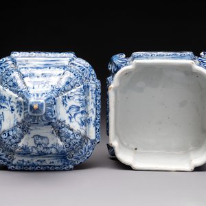A blue and white Dutch Delft tobacco box and cover, dated 1768 — 照片 6