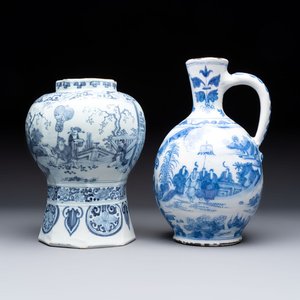 A blue and white Dutch Delft Transitional style chinoiserie vase and a jug, late 17th C. — 照片 1