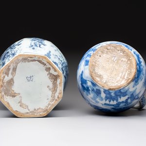 A blue and white Dutch Delft Transitional style chinoiserie vase and a jug, late 17th C. — 照片 6
