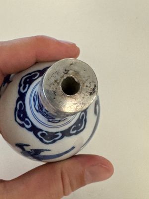 A blue and white Dutch Delft vase with silver cover, 18th C. — 照片 7