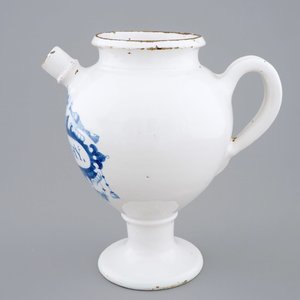 A blue and white Dutch Delft wet drug jar "Absinthe", 18th C. — photo 5