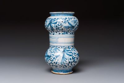 A blue and white Italian maiolica albarello with foliage design, Rome, early 17th C., Rome, early 17th C.