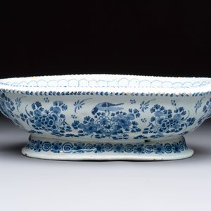 A blue and white Nevers faience jardinière, France, 17th C. — 照片 3
