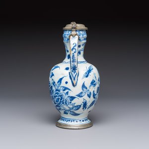 A blue and white pewter-mounted Delftware chinoiserie ewer, probably London, 17th C. — photo 2