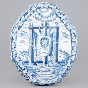 A blue and white plaque with "The Passion of Christ", Makkum, Friesland, 18th C. — photo 1