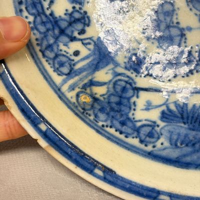 A blue and white Safavid plate — photo 2