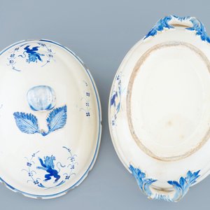 A blue and white tureen and cover, Andenne, 19th C. — 照片 7
