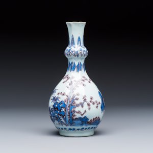 A blue, white and manganese Dutch Delft chinoiserie bottle vase — photo 3