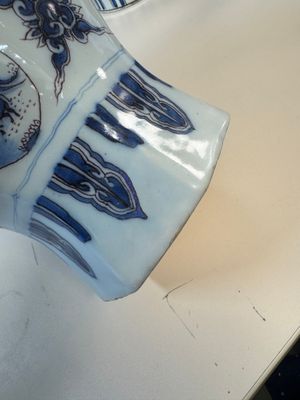 A blue, white and manganese Dutch Delft octagonal chinoiserie baluster vase in Transitional style — photo 18