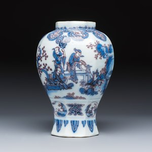 A blue, white and manganese Dutch Delft octagonal chinoiserie baluster vase in Transitional style — photo 2
