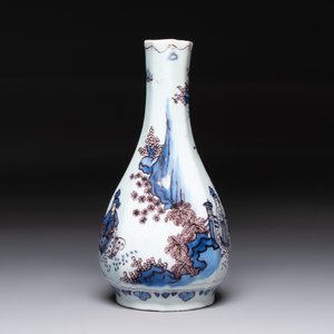 A blue, white and manganese Dutch Delft octagonal chinoiserie bottle vase, 17th C. — photo 4