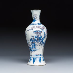 A blue, white and manganese Dutch Delft octagonal chinoiserie vase — photo 1