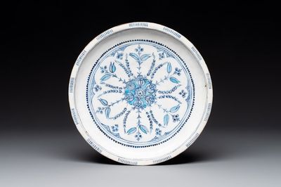 A blue, white and turquoise Iznik pottery dish with floral design, Turkey, late 16th C.