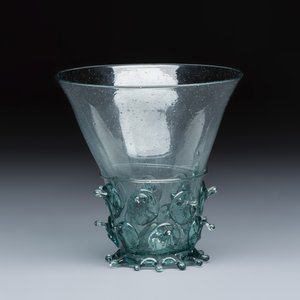 A bluish-green tinted berkemeyer — foto 1
