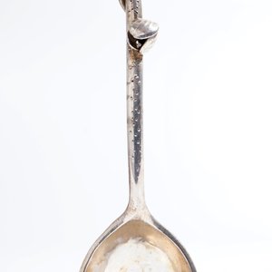 A box of twelve Japanese silver spoons, signed Musashiya, Meiji, 19/20th C. — photo 7