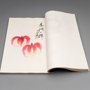 A box with two albums containing 200 woodblocks, 48 of which after Qi Baishi and 38 after Zhang Daqian, Rong Bao Zhai studio, Beijing, 1955 — foto 6