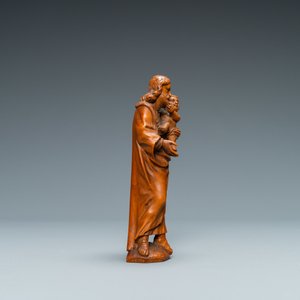 A boxwood figure of Joseph with child, Flanders, 17th C. — 照片 5