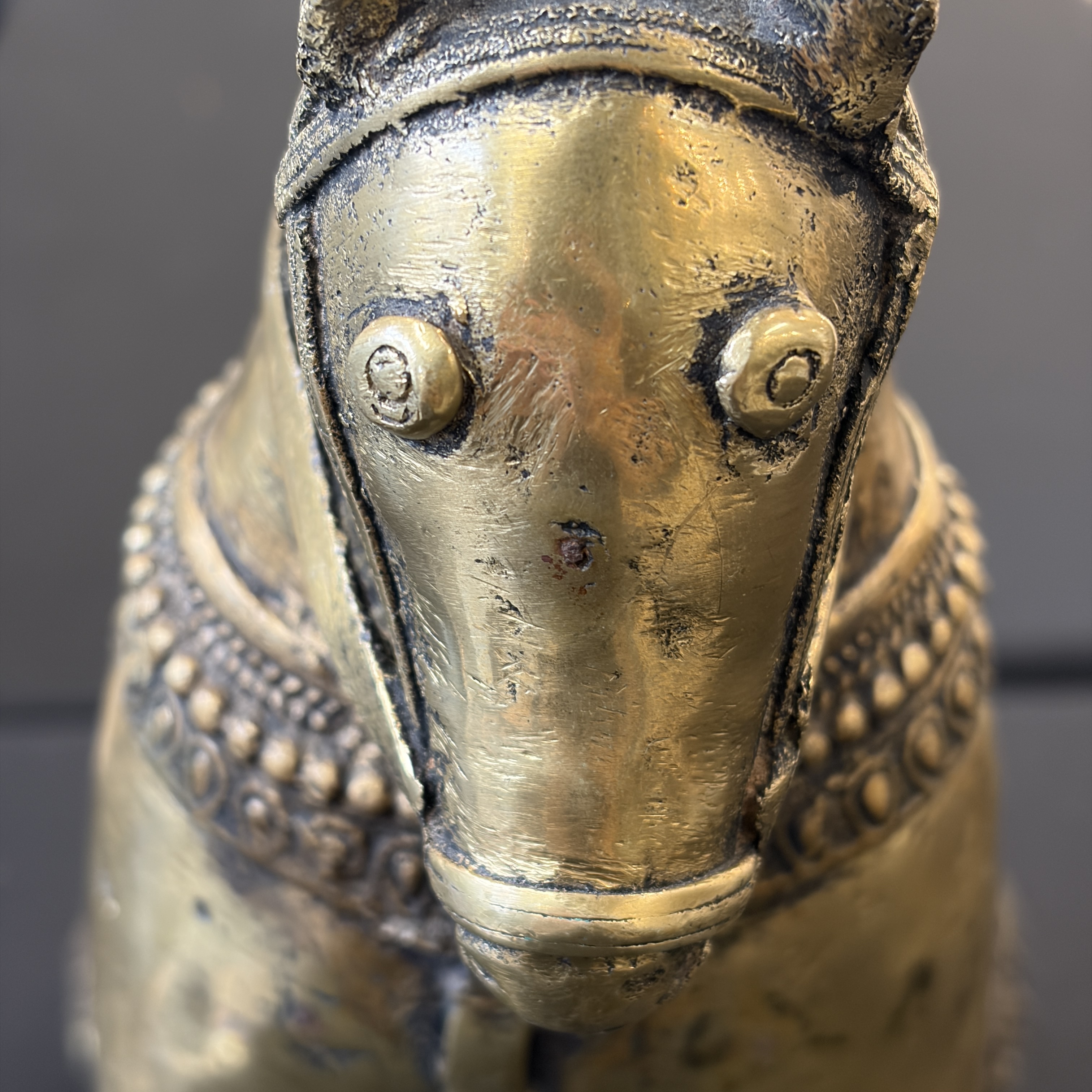 A brass horse on wheels — photo 14