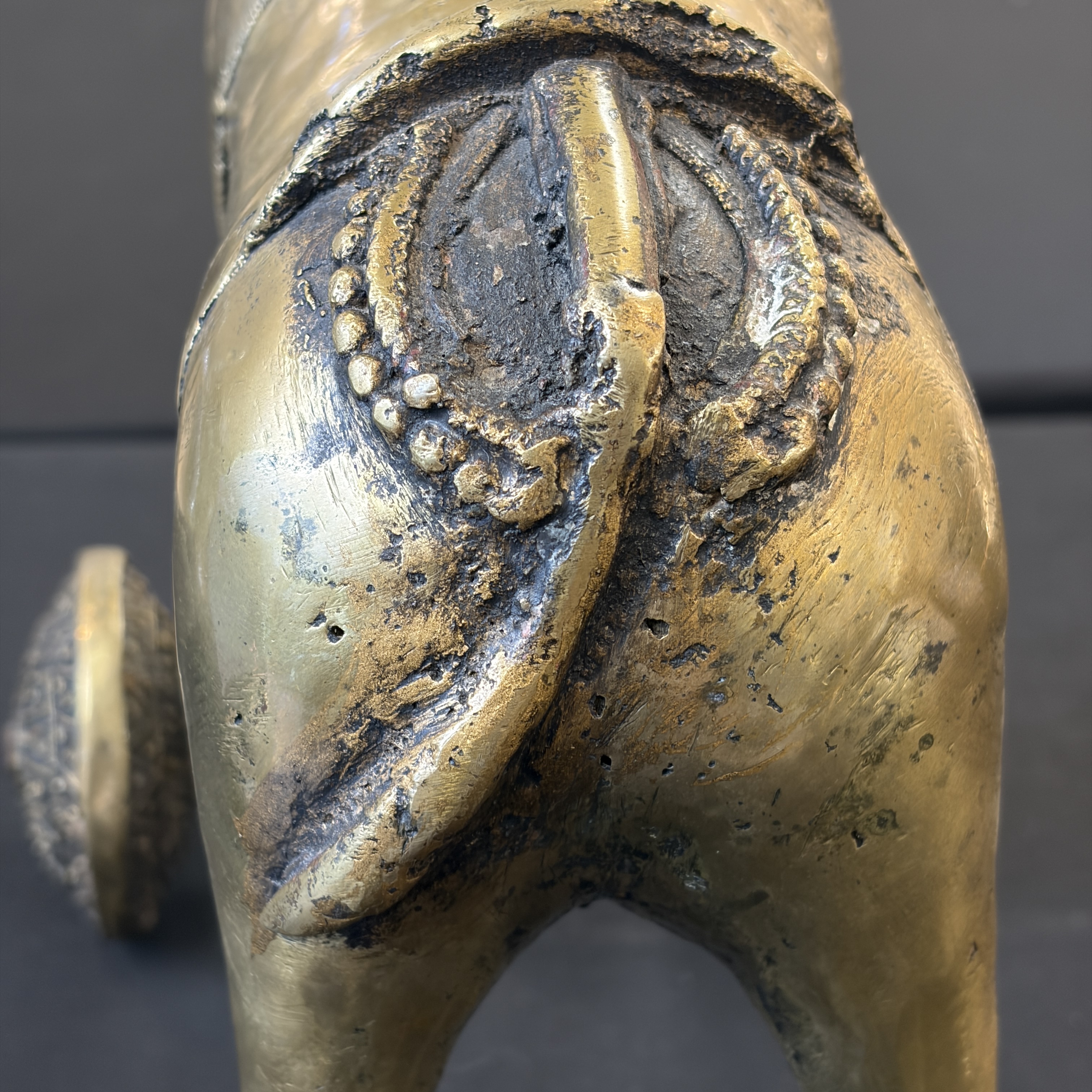 A brass horse on wheels — photo 24