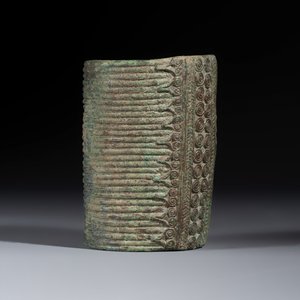 A bronze bracelet — photo 4