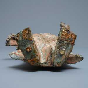 A bronze figure of a deity, Southeast Asia, 18/19th C. — photo 7