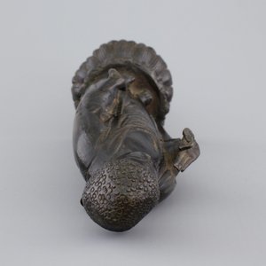A bronze figure of a Guanyin on lotus flower, Ming Dynasty, 16/17th C — 照片 6