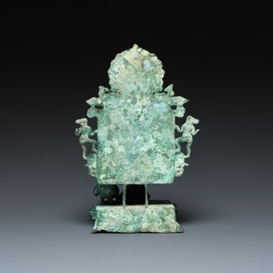 A bronze group with Kubera on throne, Central Java, Indonesia, 11/12th C. — photo 3