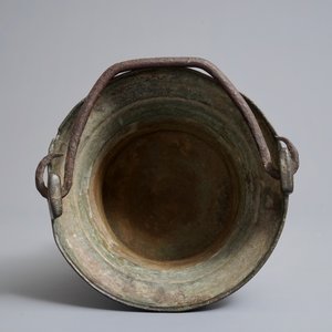 A bronze holy water bucket on lion paw feet, Southern Netherlands, 16th C. — photo 7
