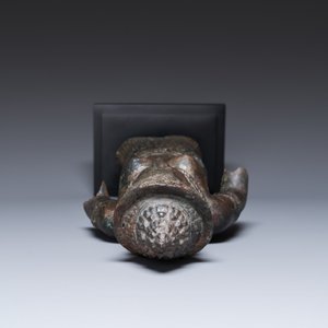 A bronze Khmer sculpture of the goddess Uma, Cambodia, 10/11th C. — 照片 5