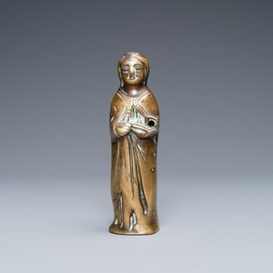 A bronze Madonna luster ornament, Flanders, 16th C. — 照片 2