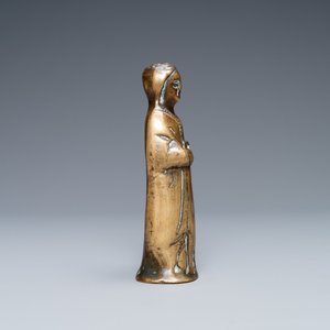 A bronze Madonna luster ornament, Flanders, 16th C. — 照片 5