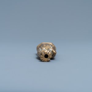 A bronze Madonna with child luster ornament, The Netherlands, possibly Utrecht, 1st half 16th C. — photo 5