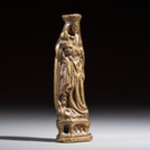A bronze Madonna with Child, The Netherlands, possibly Utrecht, first half 16th C. — foto 1