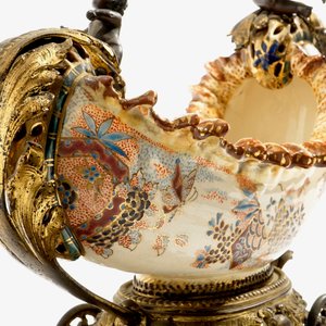 A bronze-mounted Satsuma-style bowl with cherubs, J. Fischer, Budapest, 19th C. — photo 11