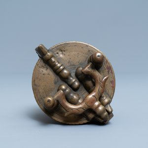 A bronze nest of weights, Nuremberg, Germany, 17th C. — photo 6