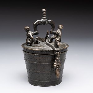 A bronze nest of weights, Nuremberg, Germany, 17th C. — photo 1