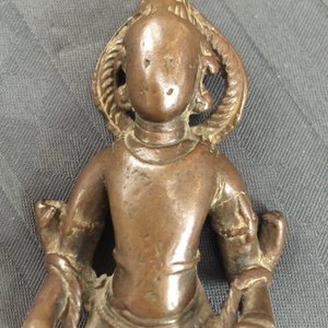 A bronze pilgrimage figure, Northern India, 10-12th C. — 照片 8