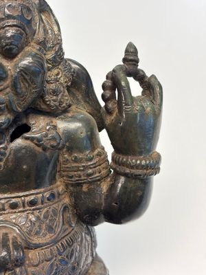 A bronze sculpture of Ganesh, 20th C. — photo 16