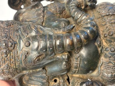 A bronze sculpture of Ganesh, 20th C. — photo 7